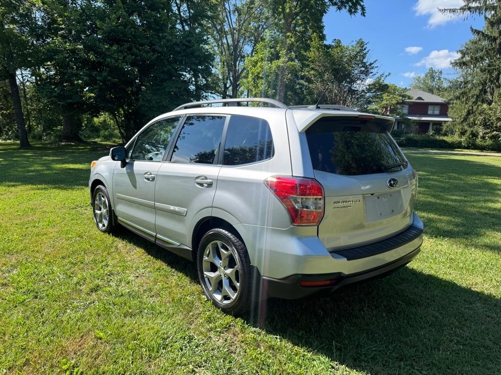 Subaru Forester 2.5i Touring 2015