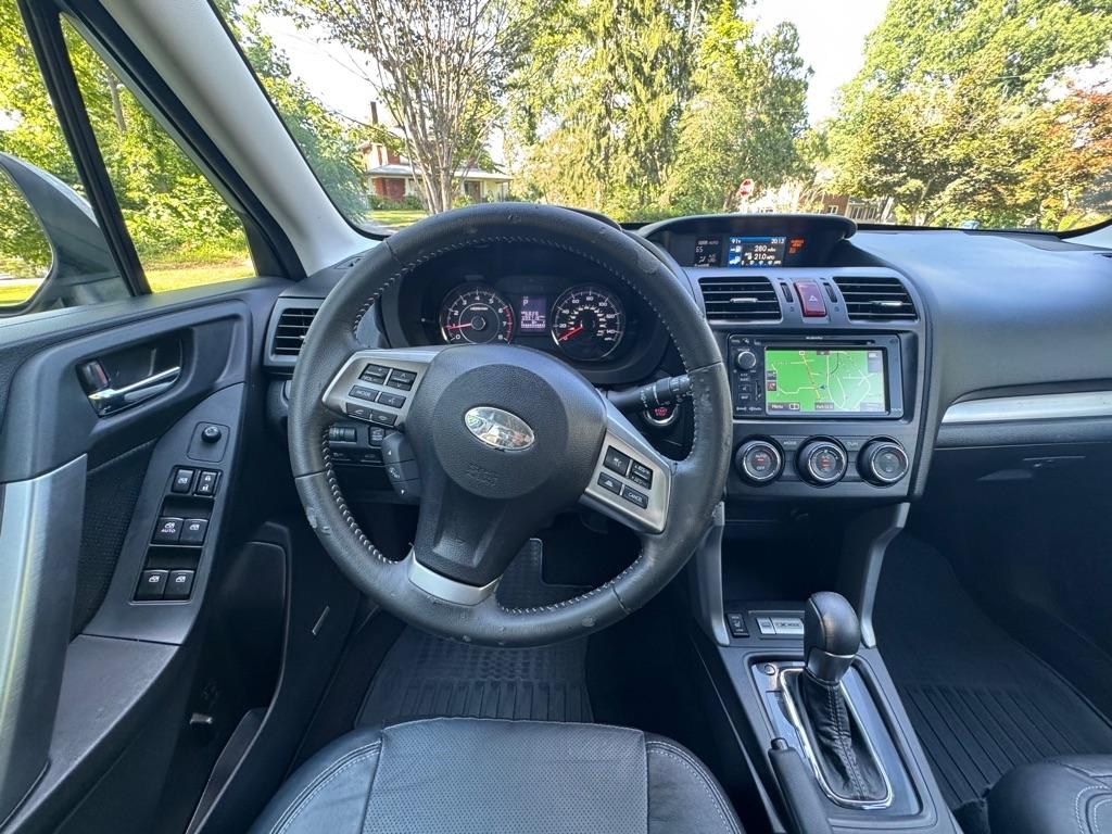 Subaru Forester 2.5i Touring 2015