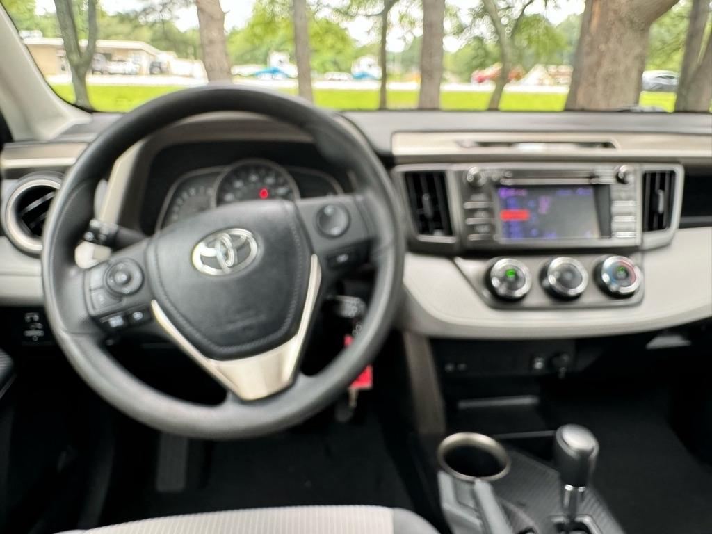 Toyota RAV4 LE AWD 2013