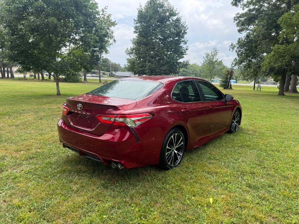 Toyota Camry L 2018