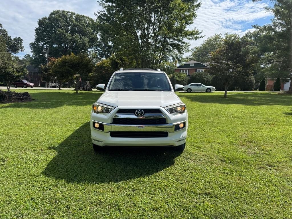 Toyota 4Runner SR5 4WD 2014