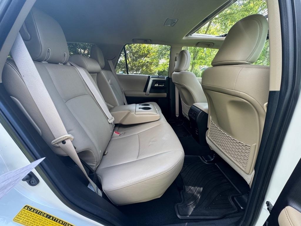 Toyota 4Runner SR5 4WD 2014