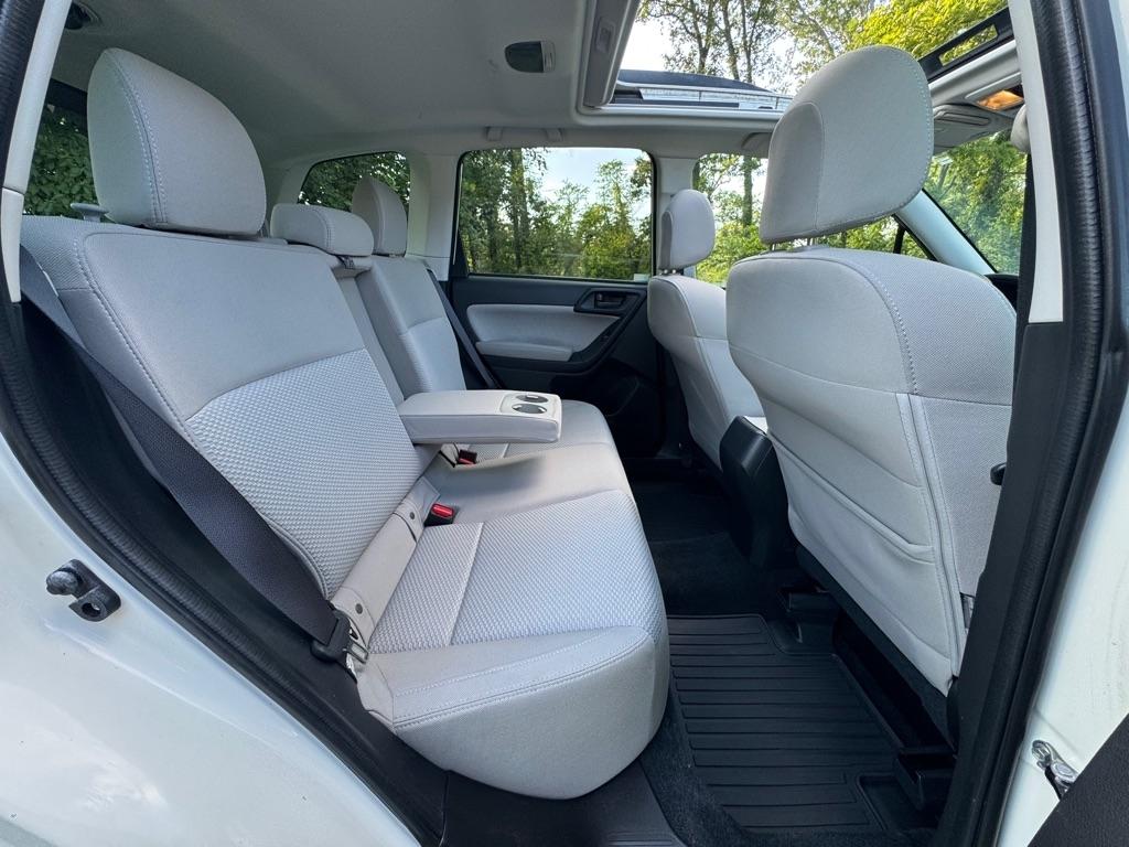 Subaru Forester 2.5i Premium PZEV CVT 2017