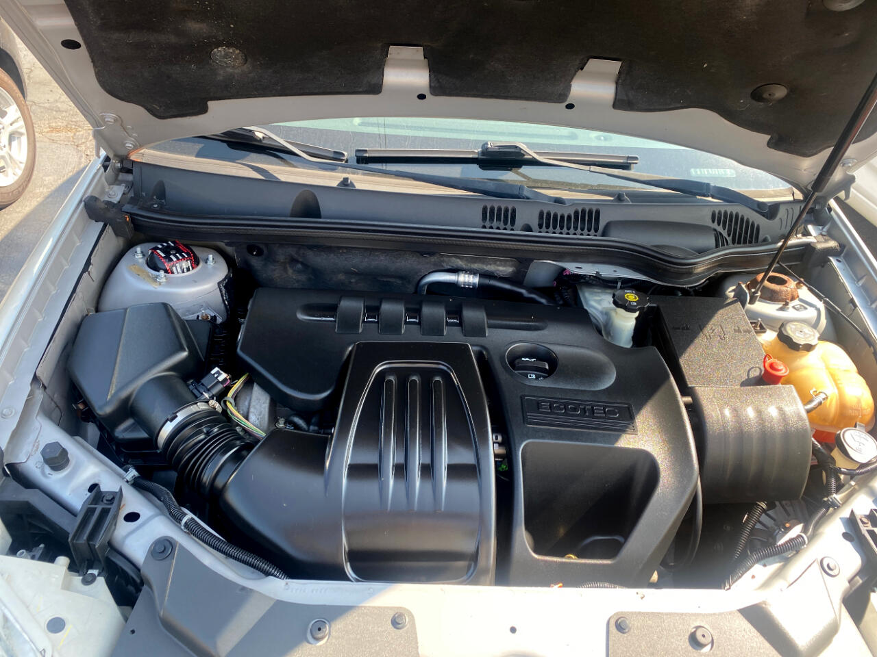 Chevrolet COBALT LS  2010