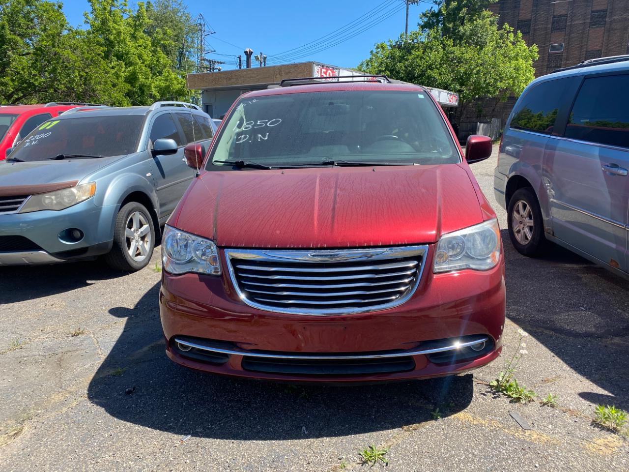 2012 Chrysler Town & Country TOURING