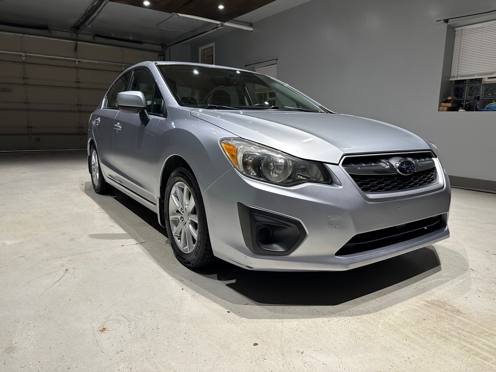 2012 Subaru Impreza 2.0I Premium's photo