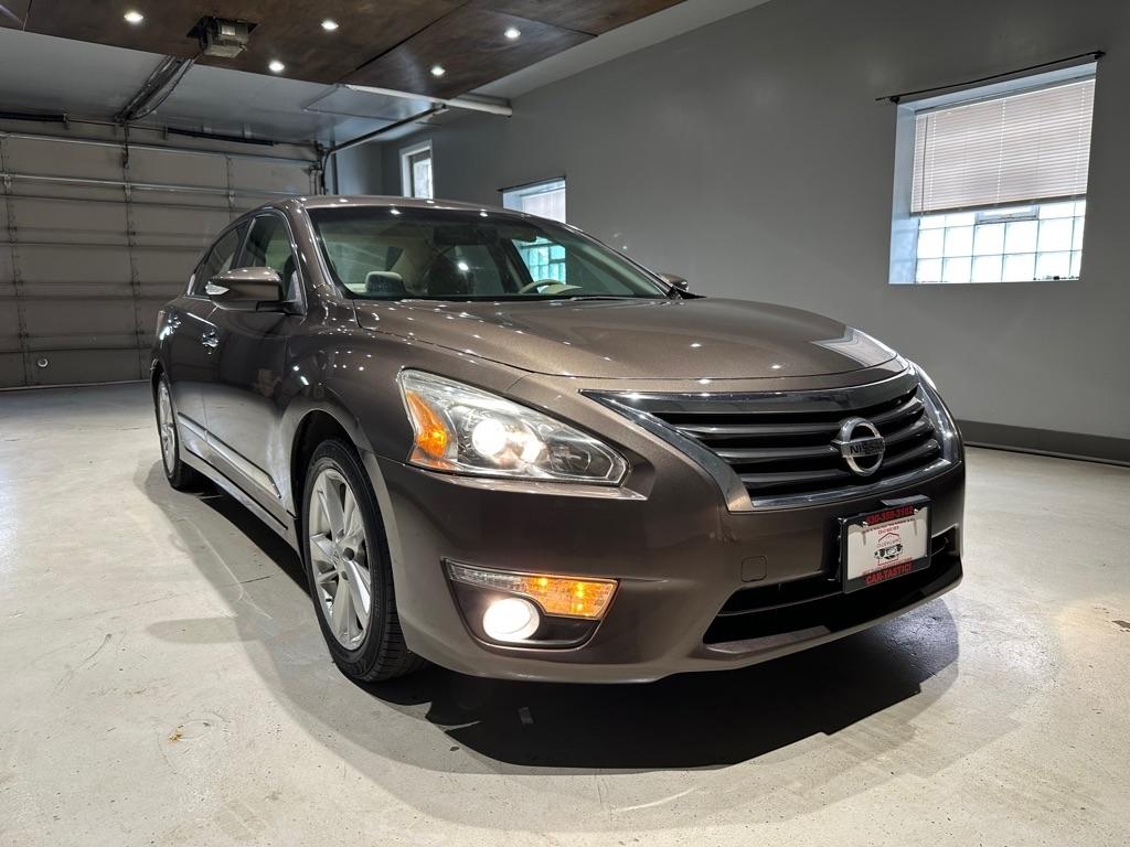 2015 Nissan Altima 4dr Sdn I4 2.5 SV