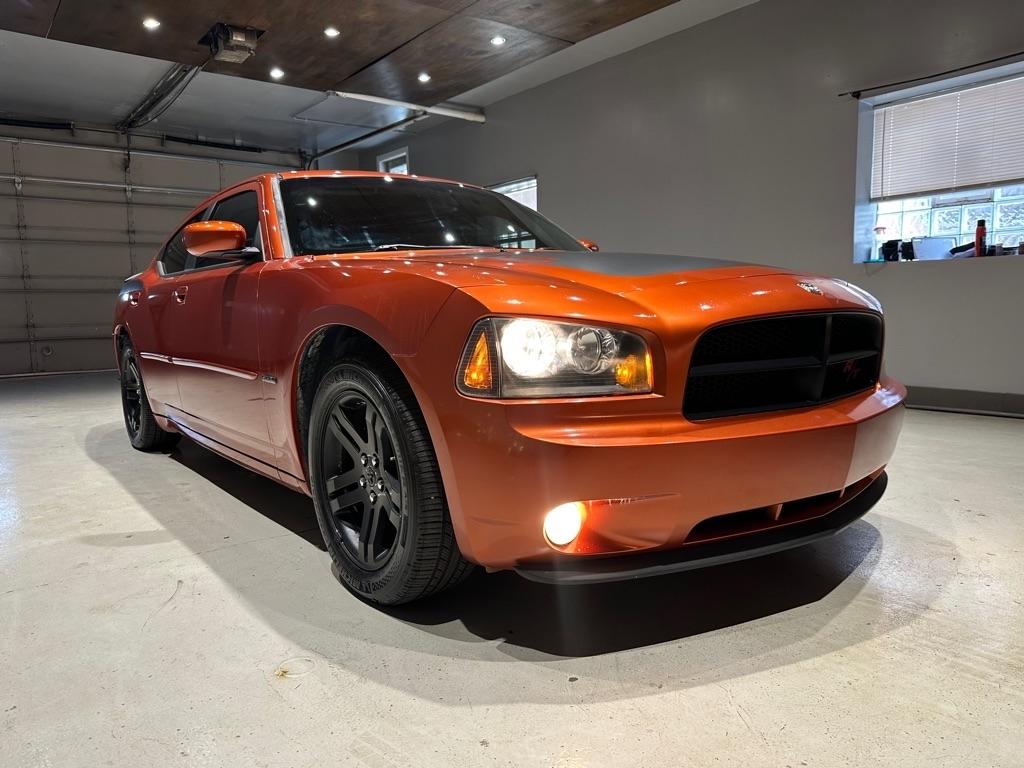 2006 Dodge Charger R/T's photo