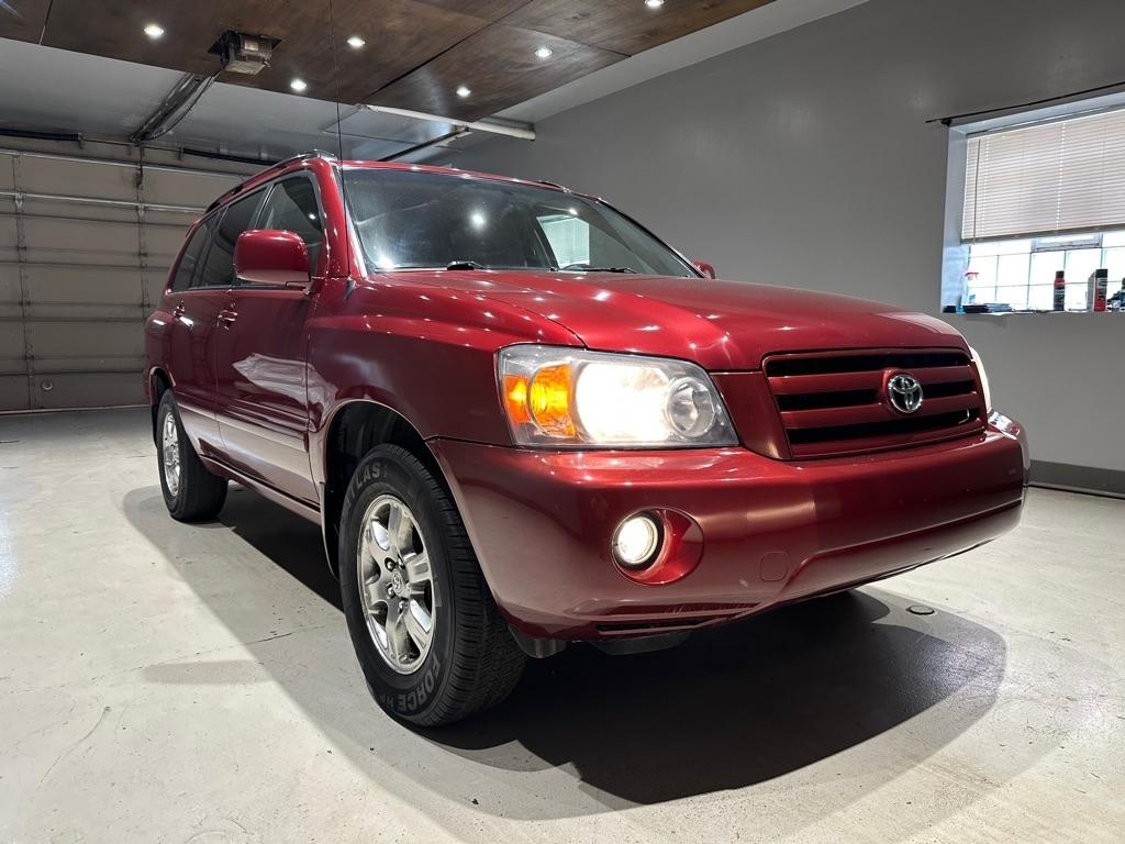 2007 Toyota Highlander V6 2WD with 3rd-Row Seat