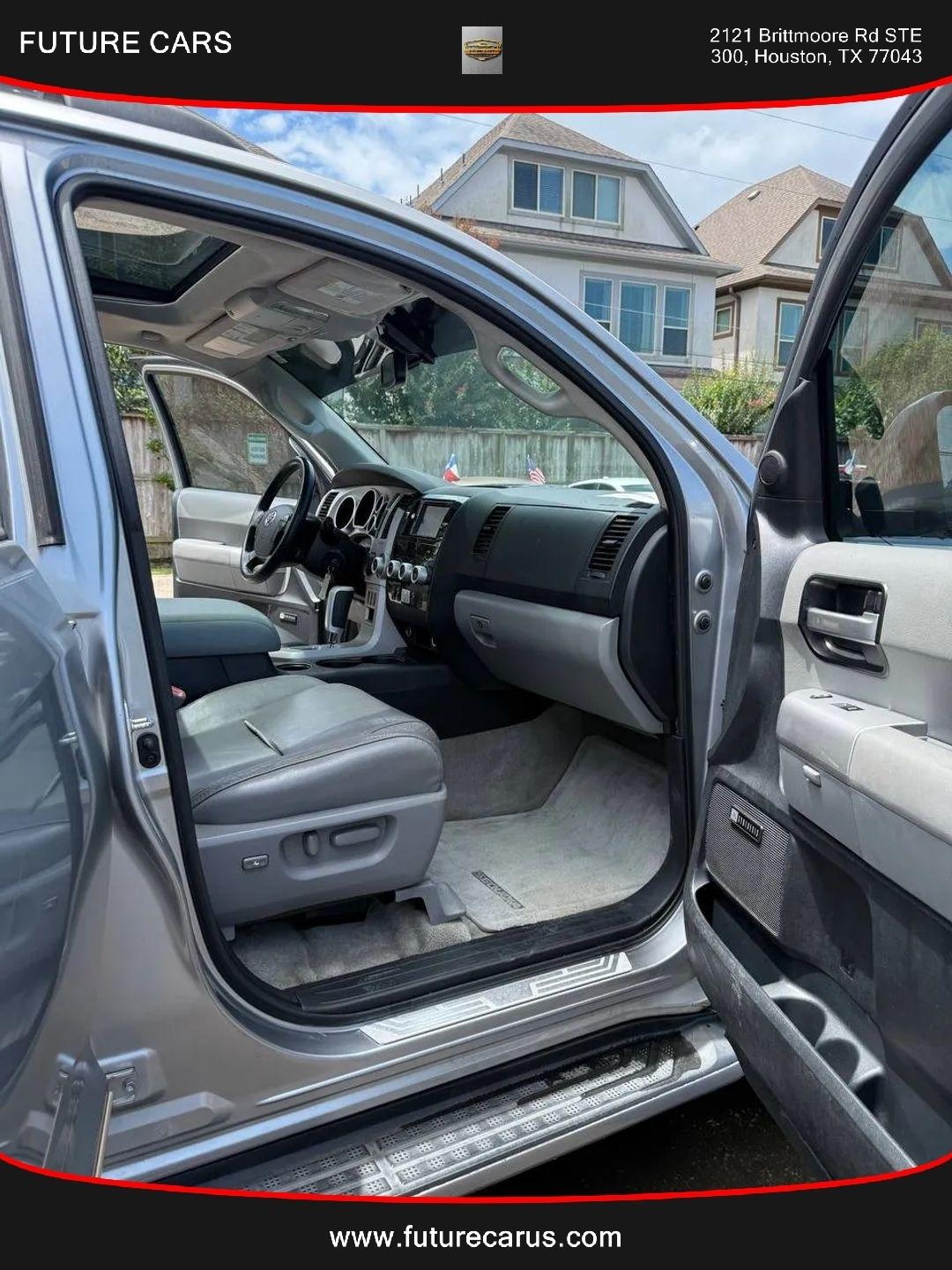 Toyota Sequoia  2008