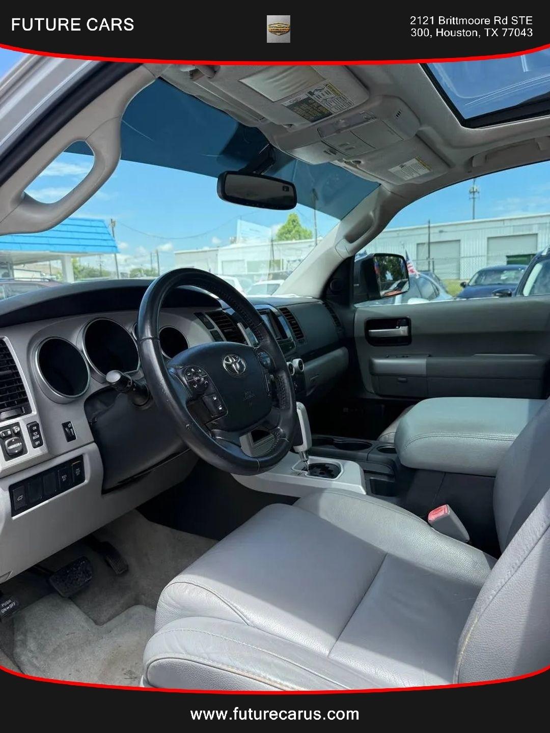 Toyota Sequoia  2008