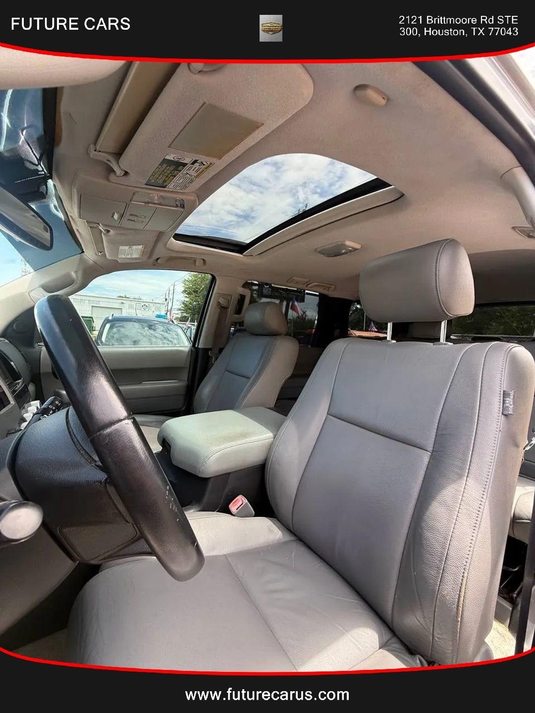 Toyota Sequoia  2008