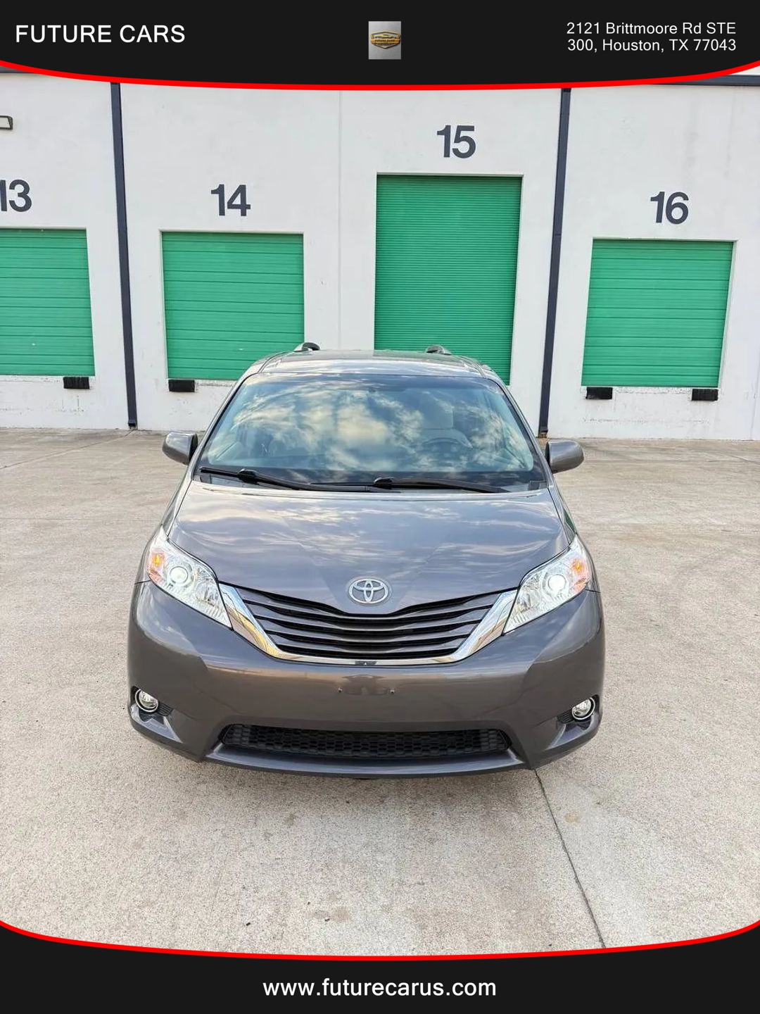 2015 Toyota Sienna LE Minivan 4D