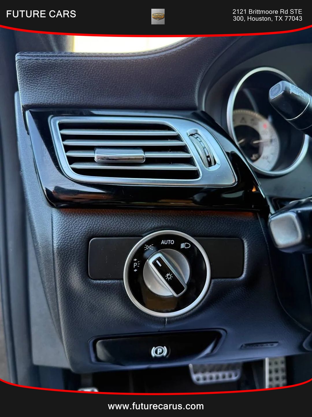 Mercedes-Benz CLS-Class  2012