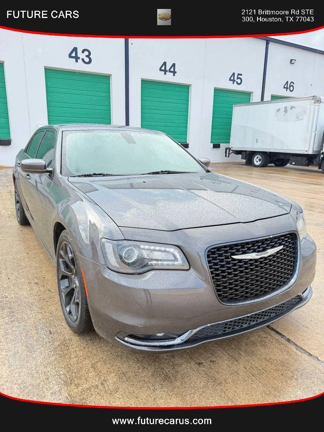 Chrysler 300  2019
