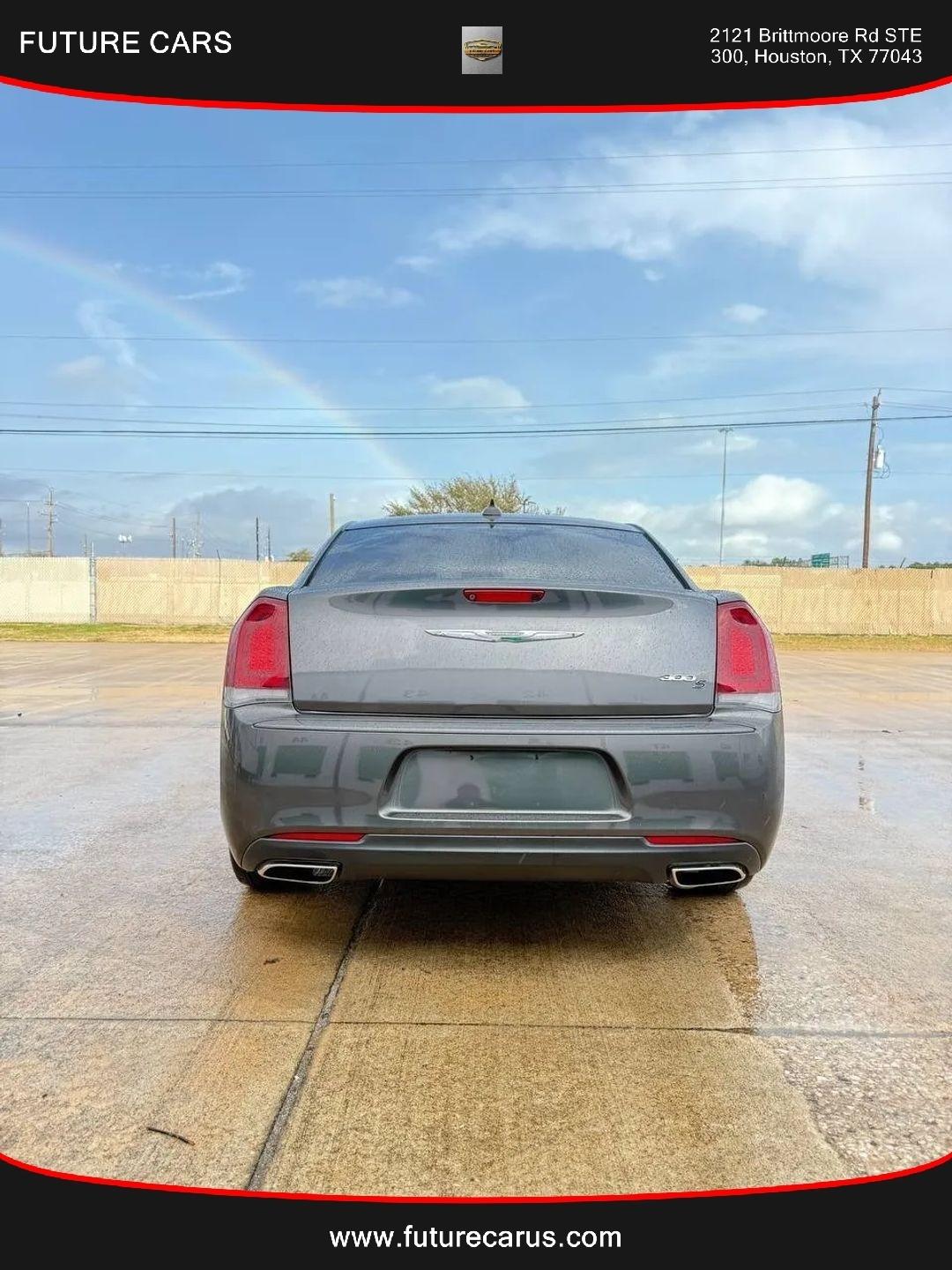 Chrysler 300  2019