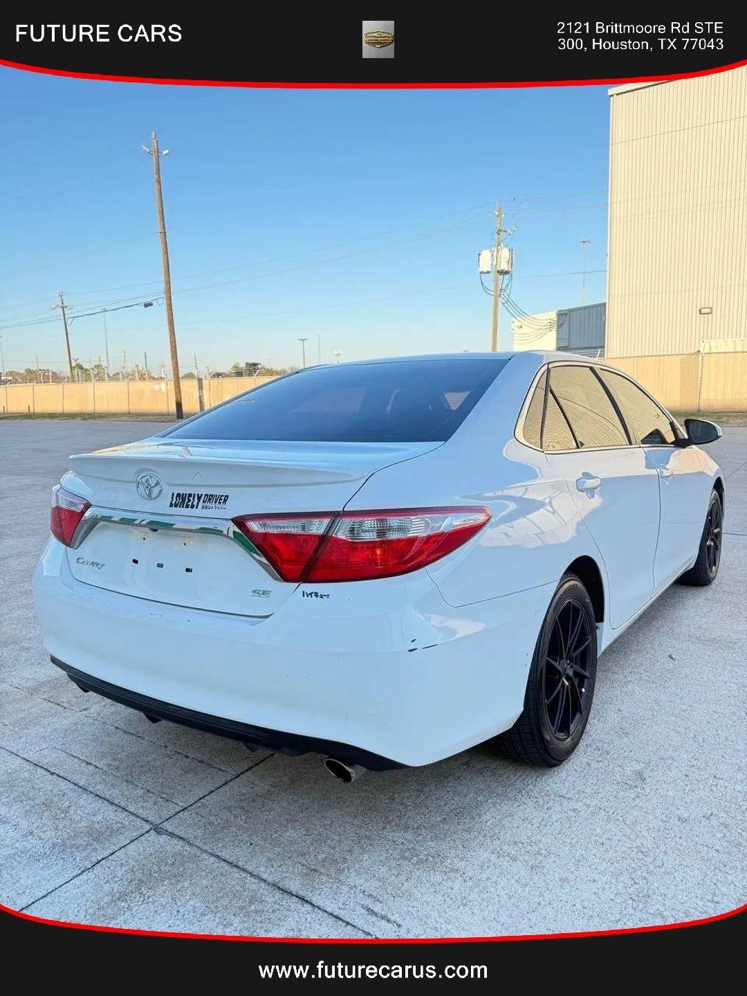 Toyota Camry  2017