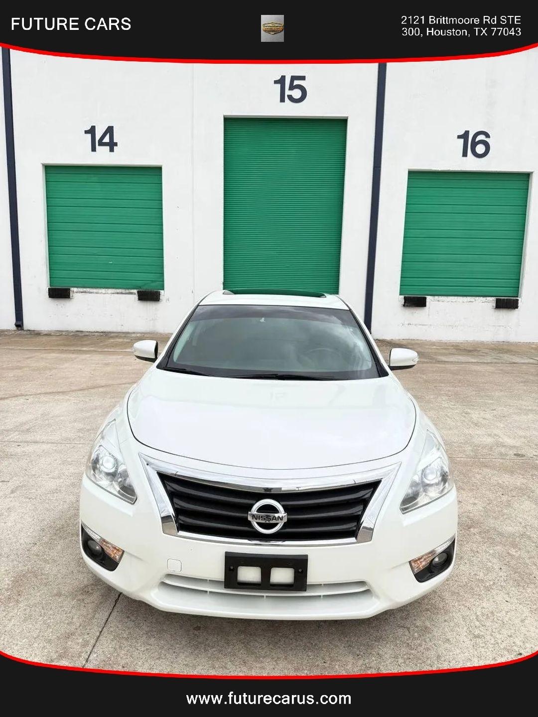 Nissan Altima  2015