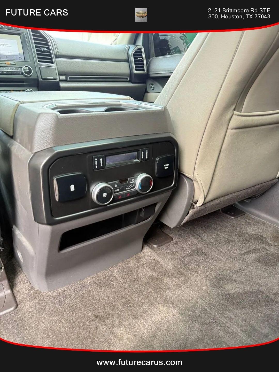 Ford Expedition  2018