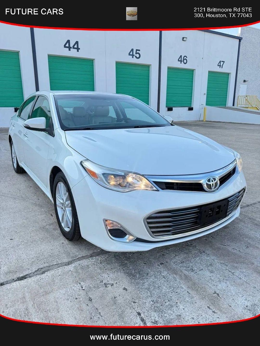 Toyota Avalon  2014