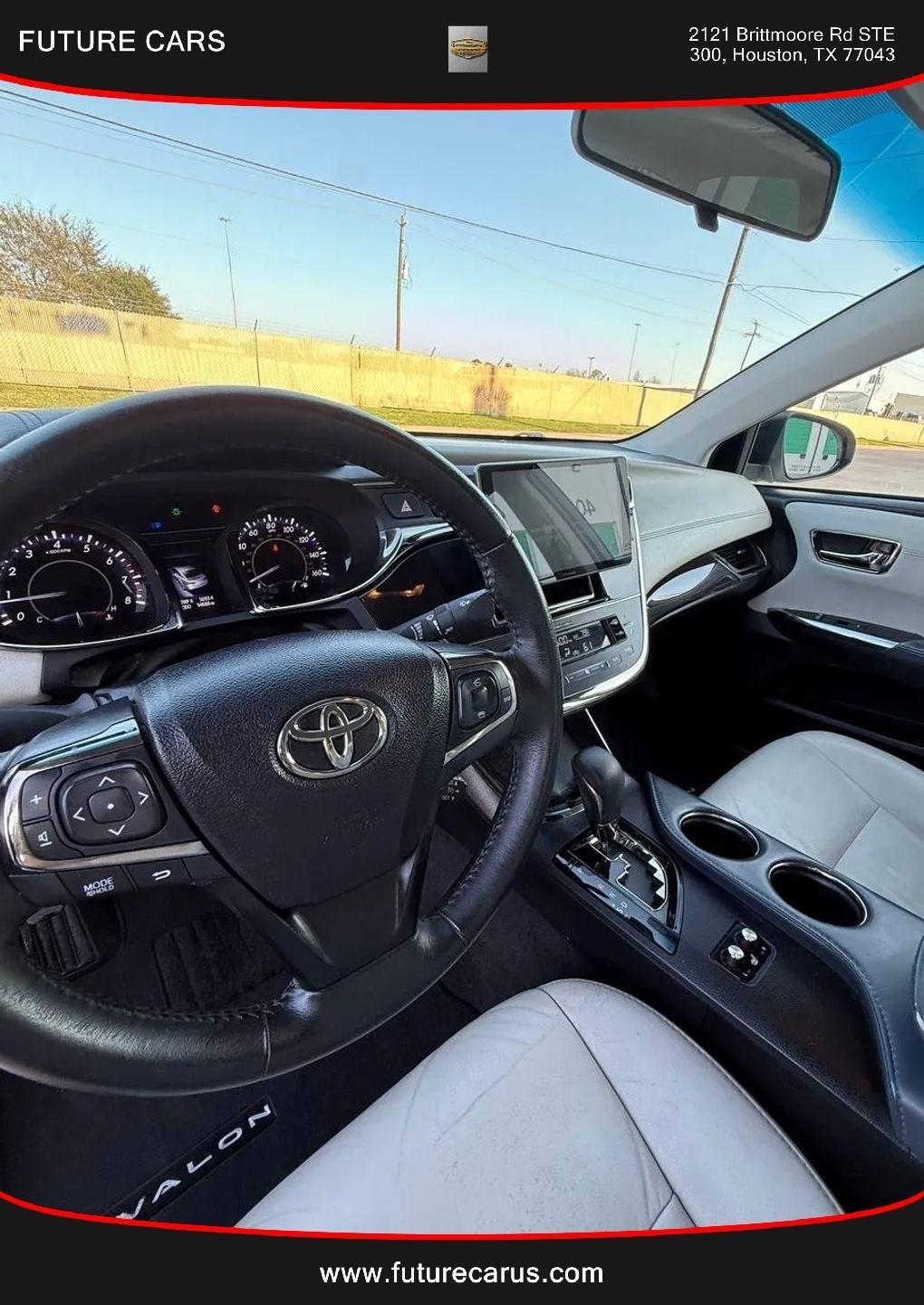 Toyota Avalon  2014