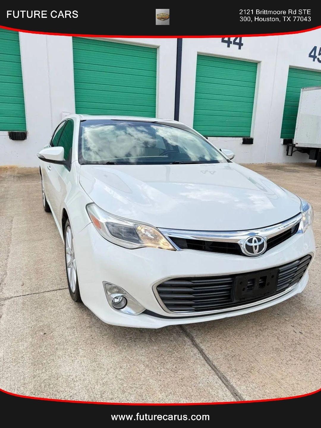 Toyota Avalon  2013