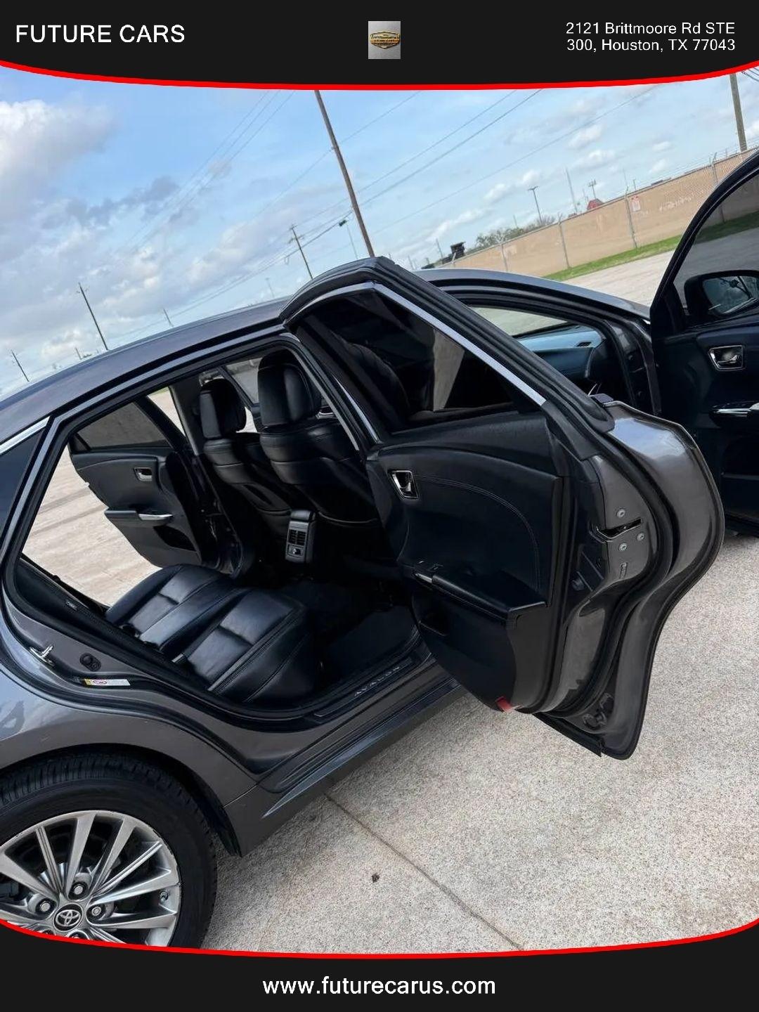 Toyota Avalon Hybrid  2016