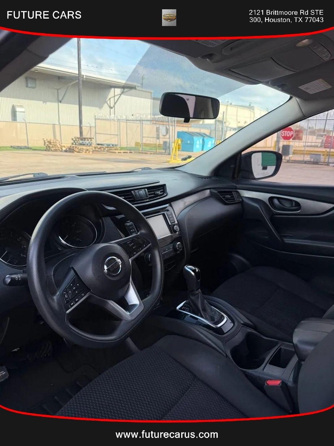 Nissan Rogue Sport  2019