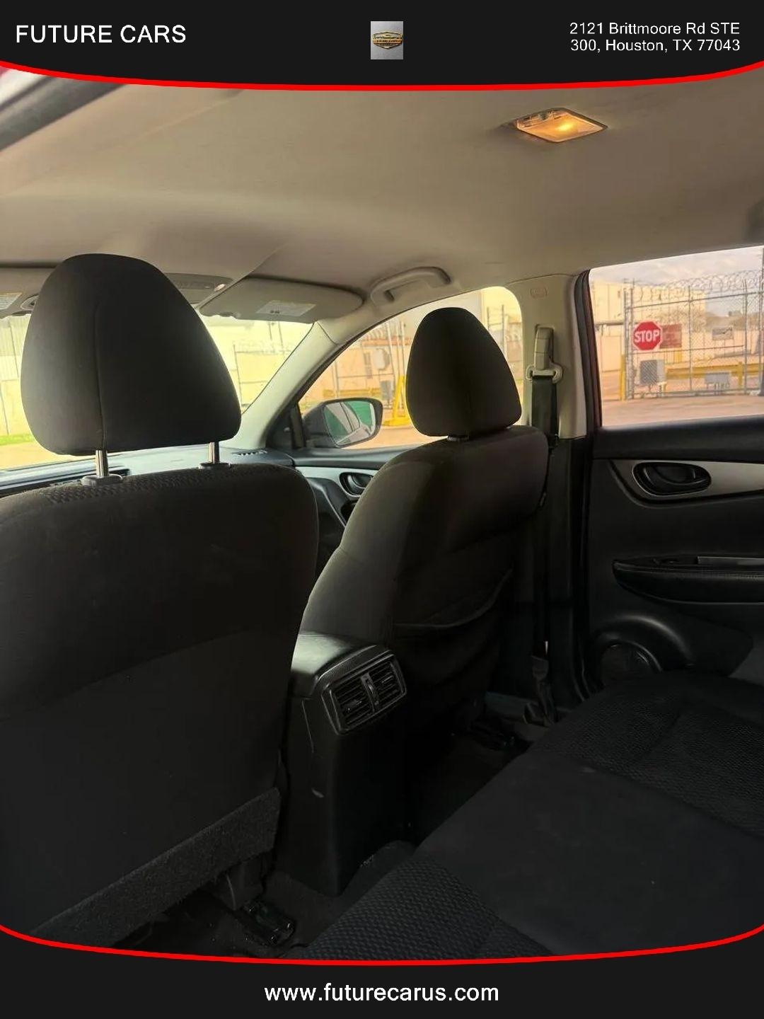 Nissan Rogue Sport  2019