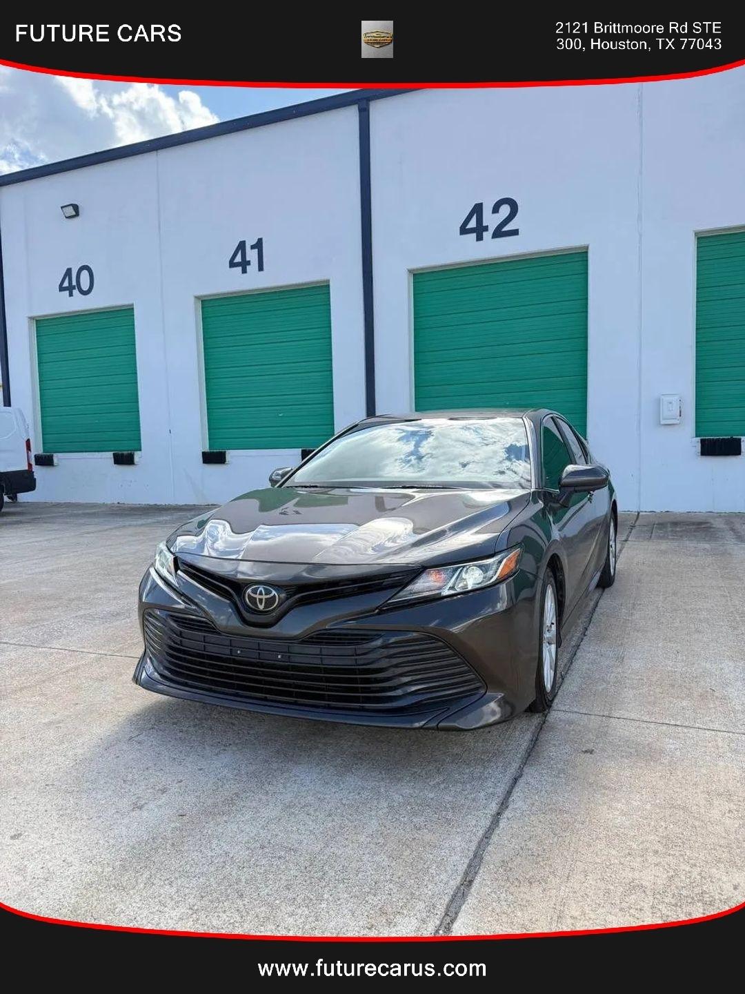 Toyota Camry  2018