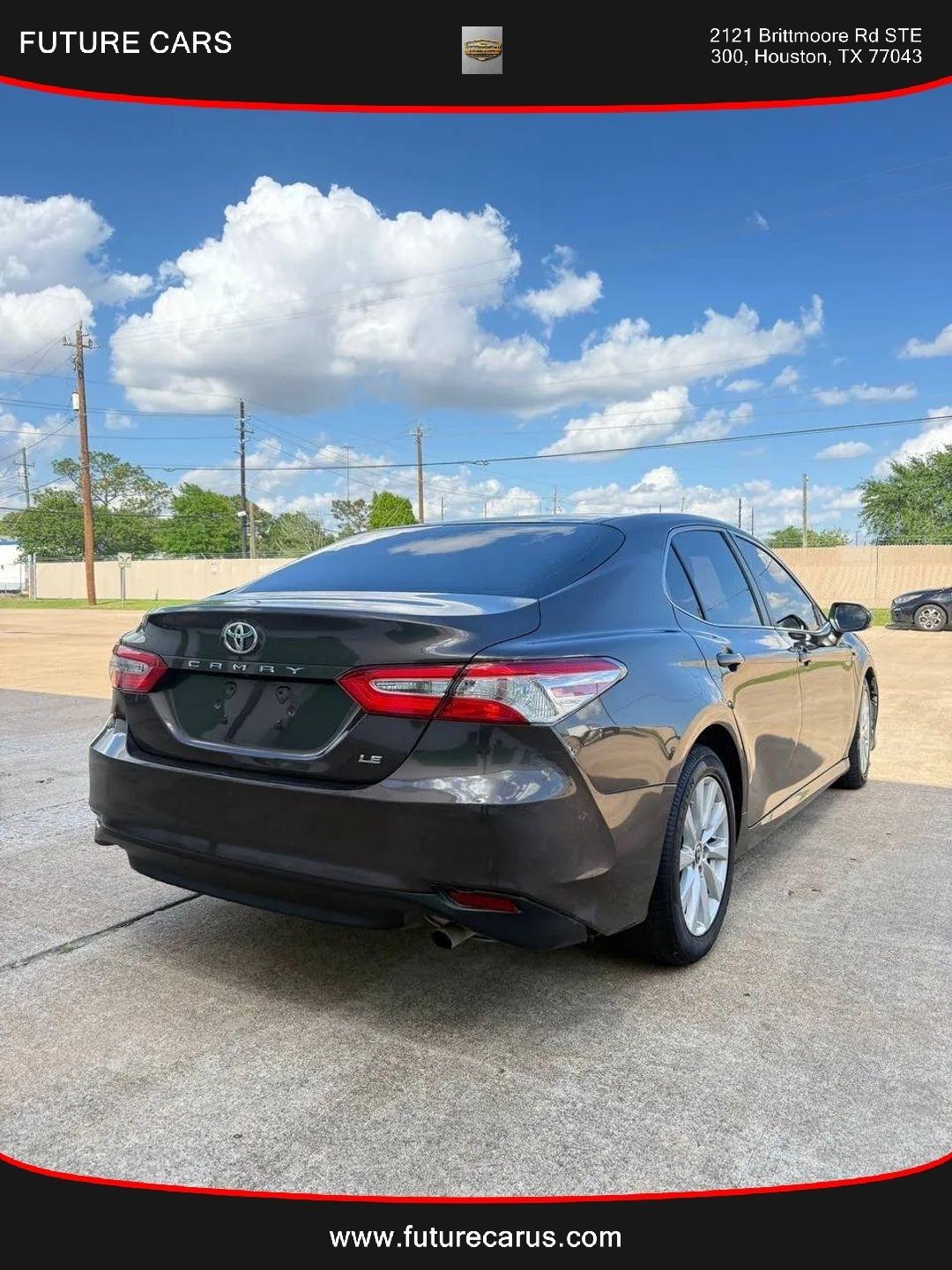 Toyota Camry  2018