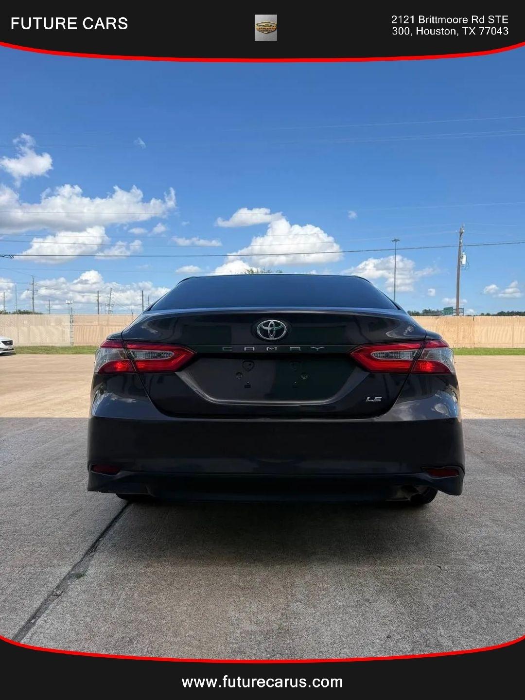 Toyota Camry  2018