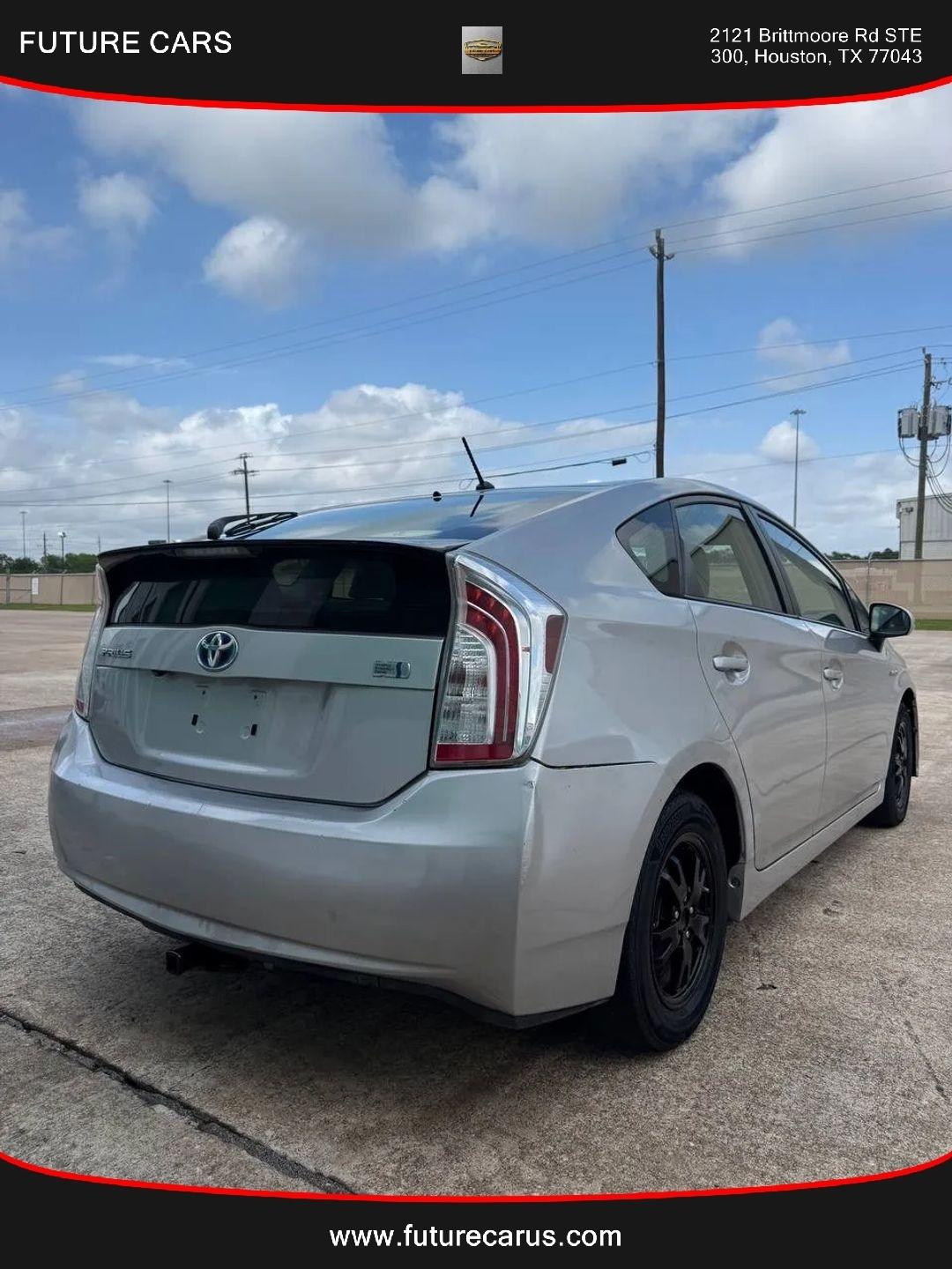 Toyota Prius  2015