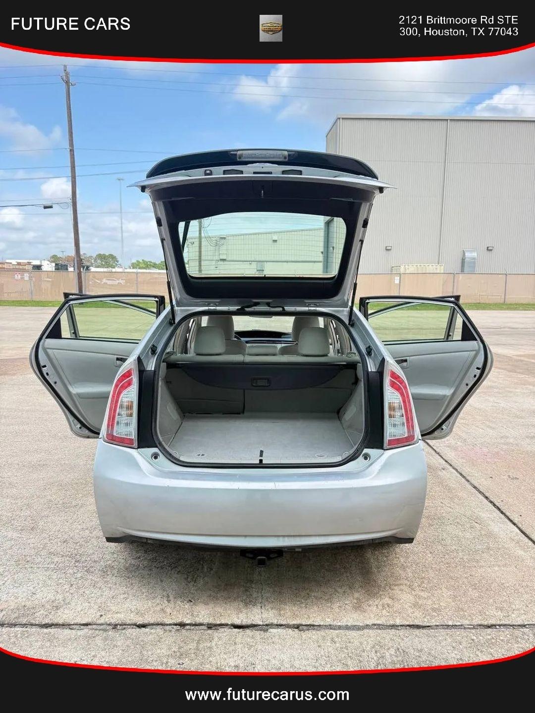 Toyota Prius  2015