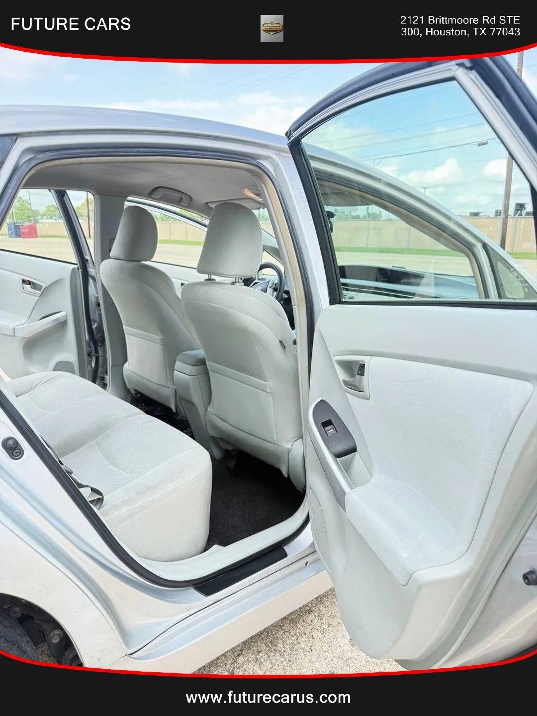 Toyota Prius  2015