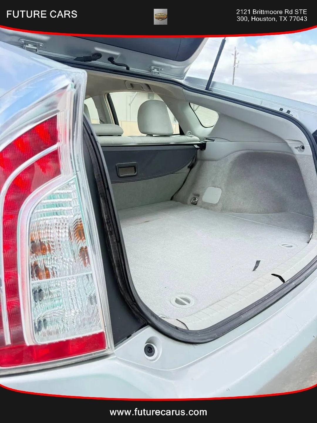 Toyota Prius  2015