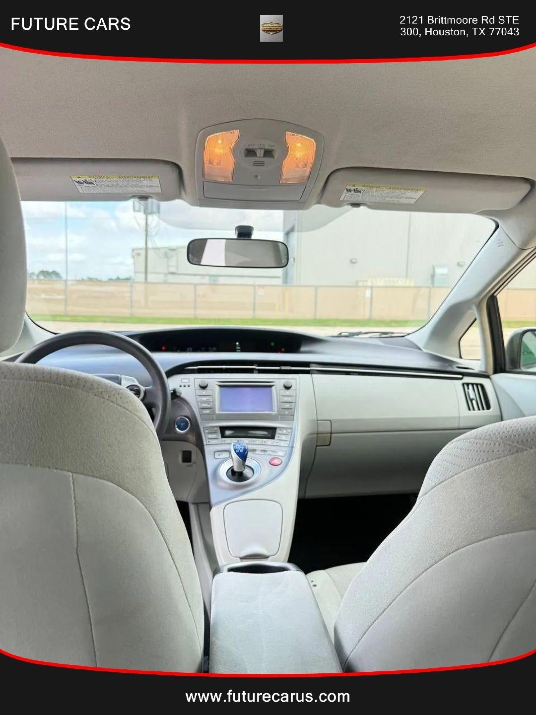 Toyota Prius  2015