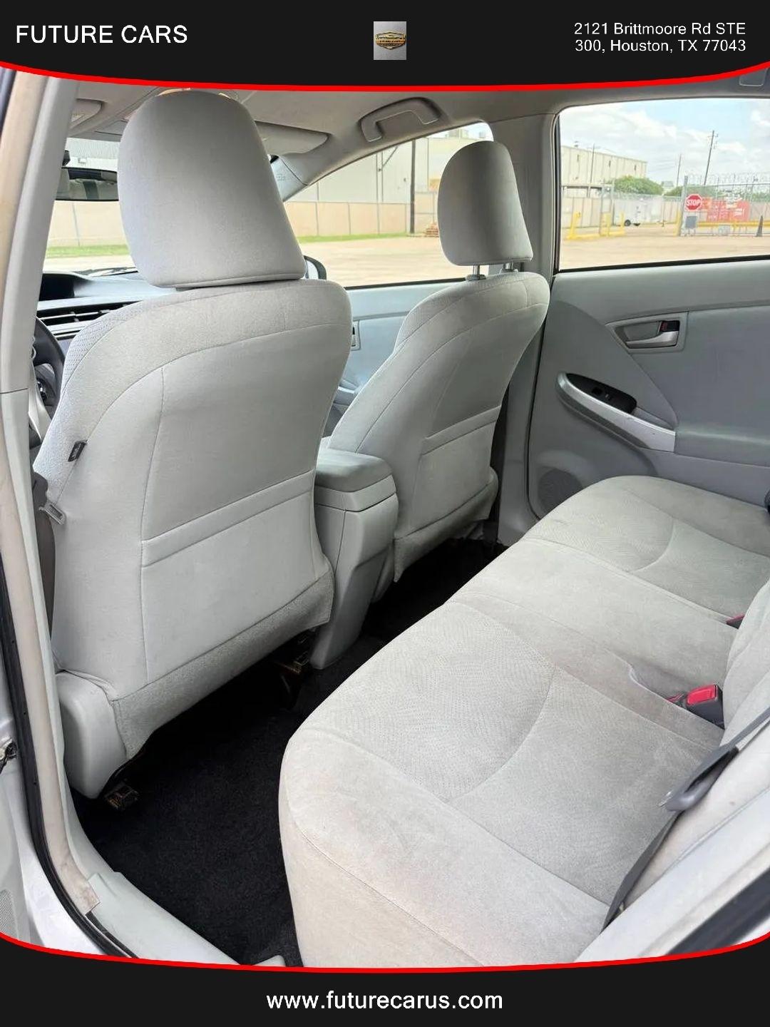 Toyota Prius  2015