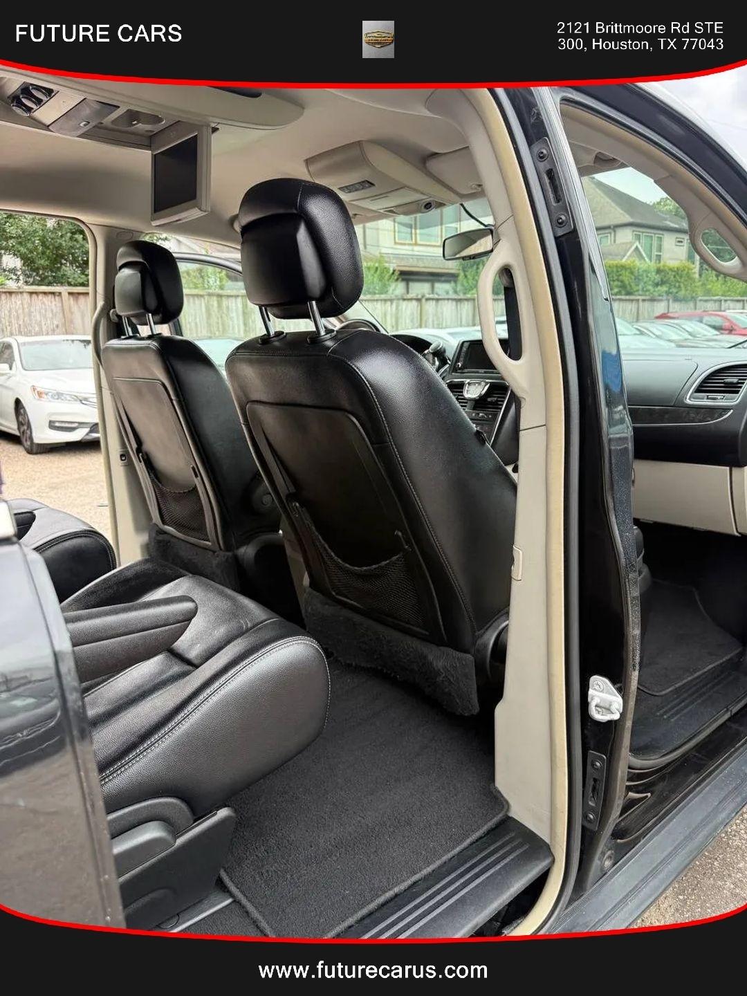 Chrysler Town & Country  2015