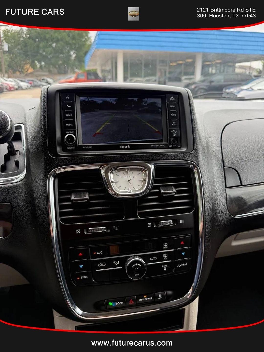 Chrysler Town & Country  2015