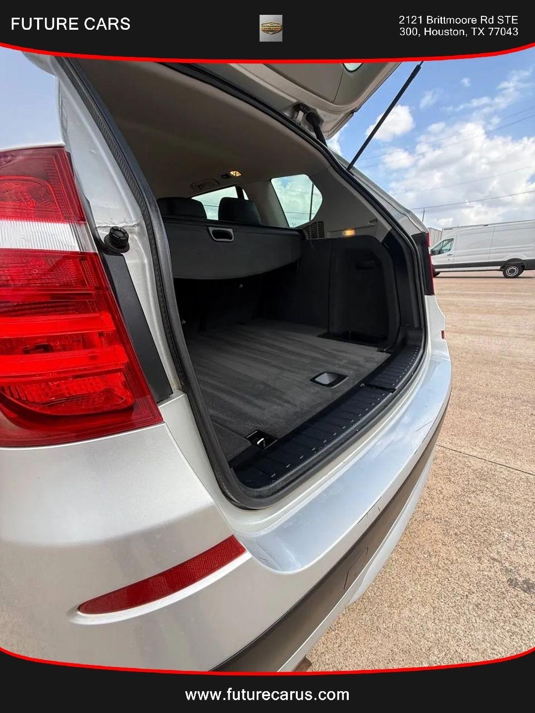 BMW X3  2012