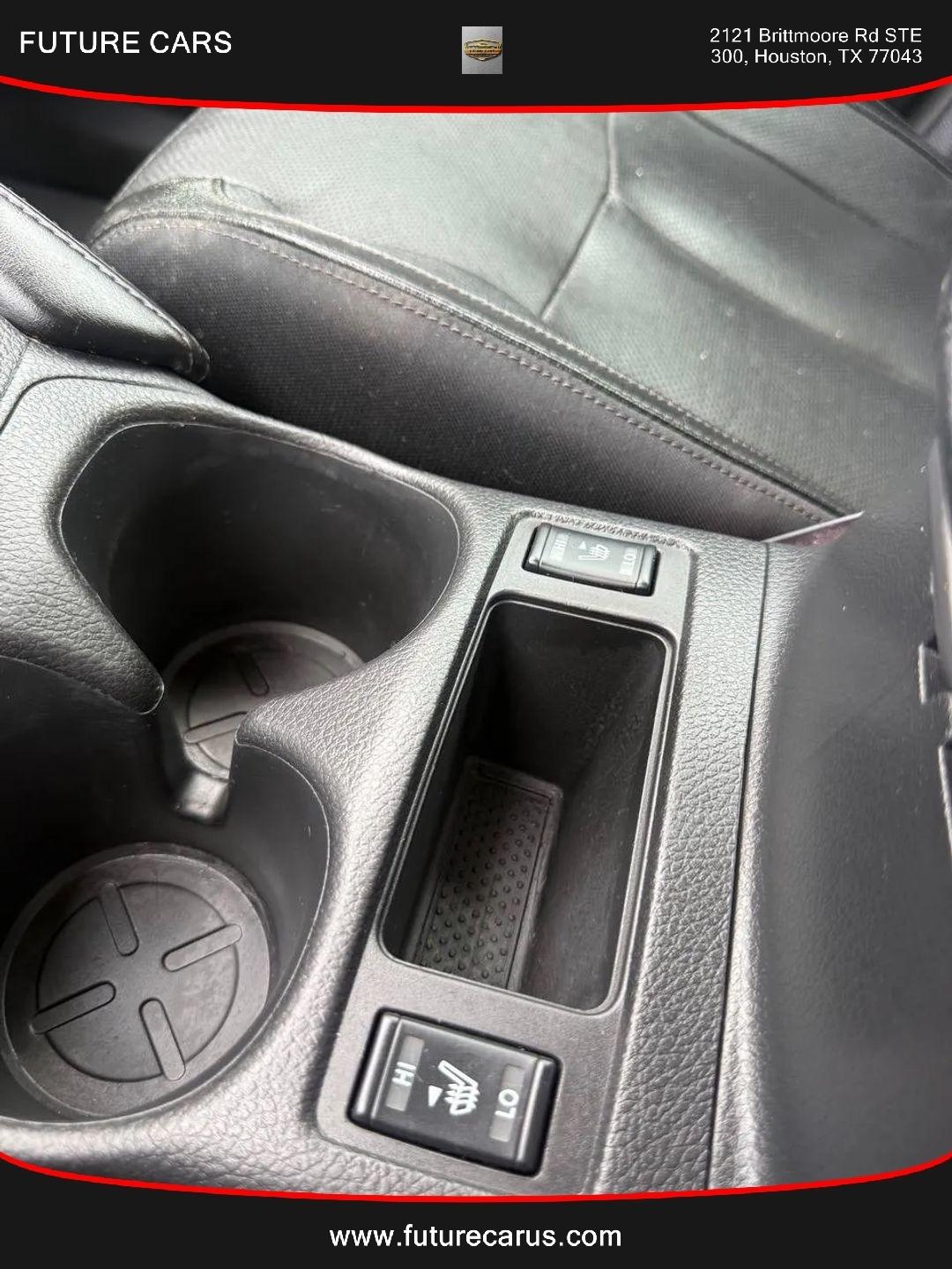 Nissan Rogue  2019