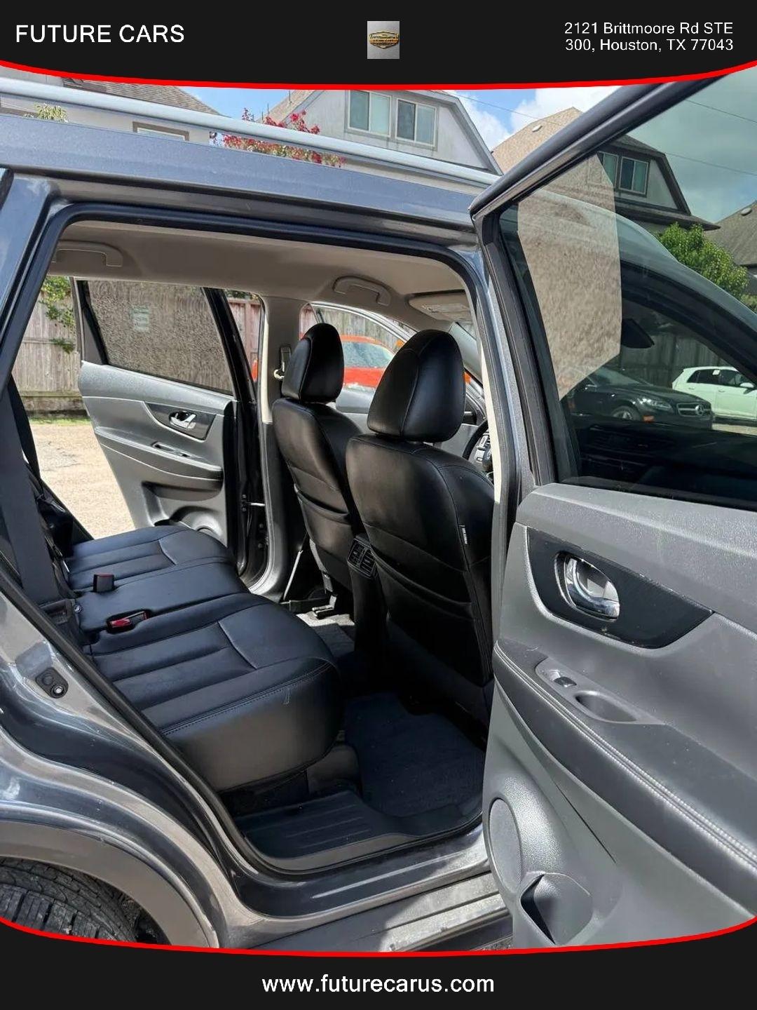 Nissan Rogue  2019