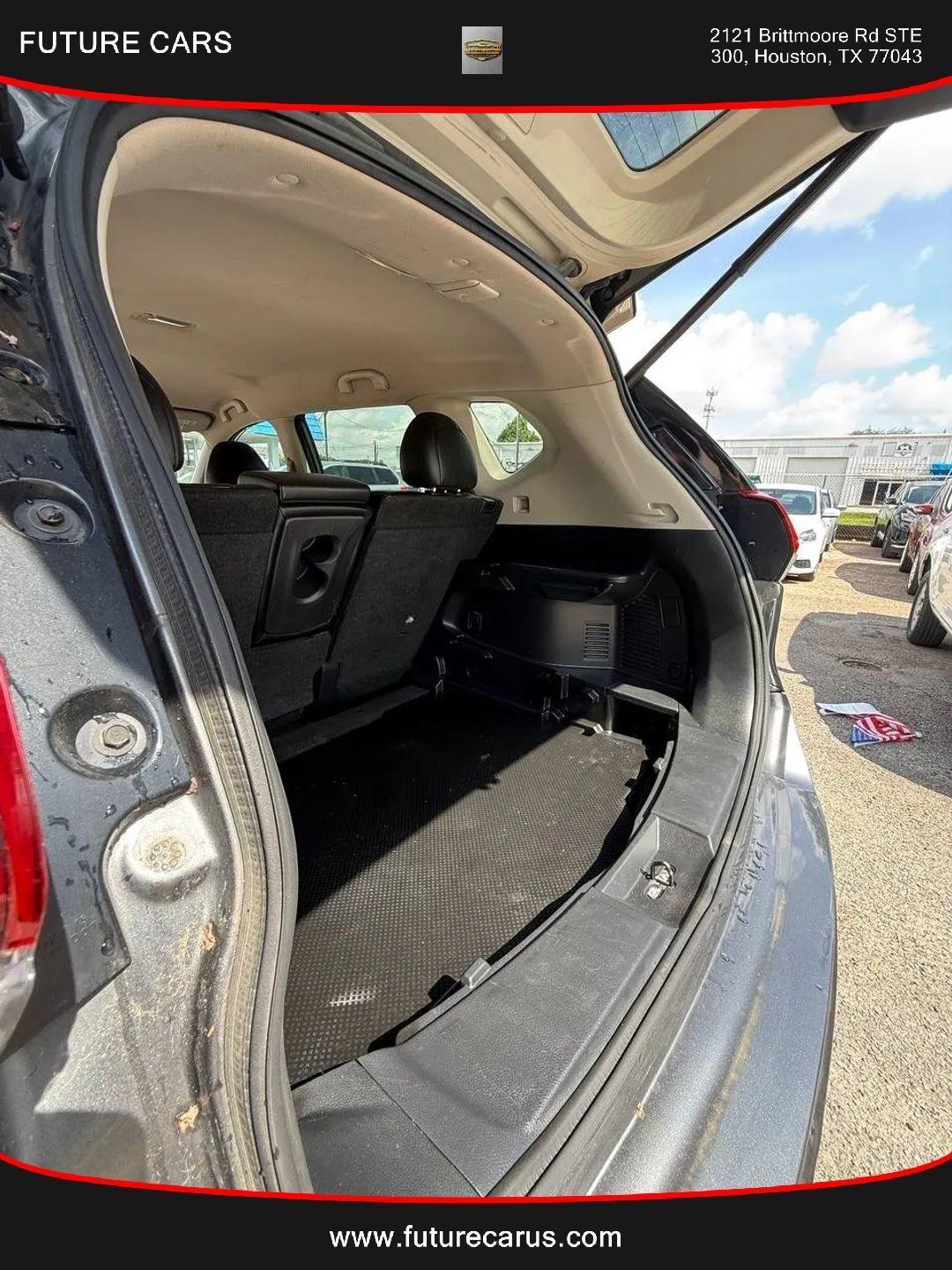 Nissan Rogue  2019