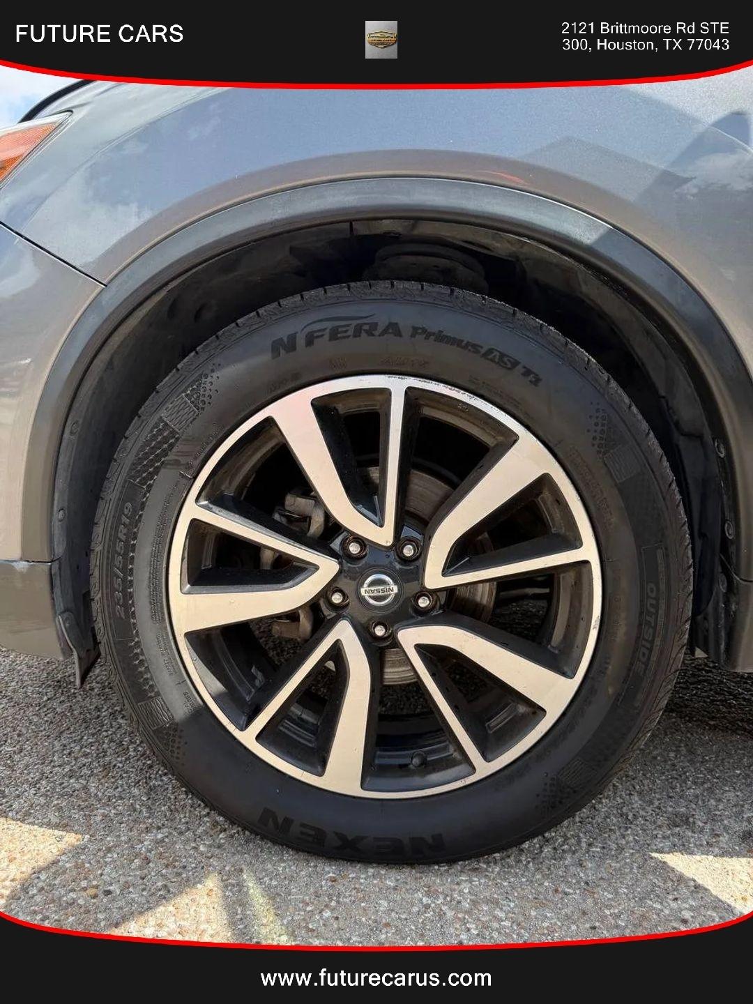 Nissan Rogue  2019