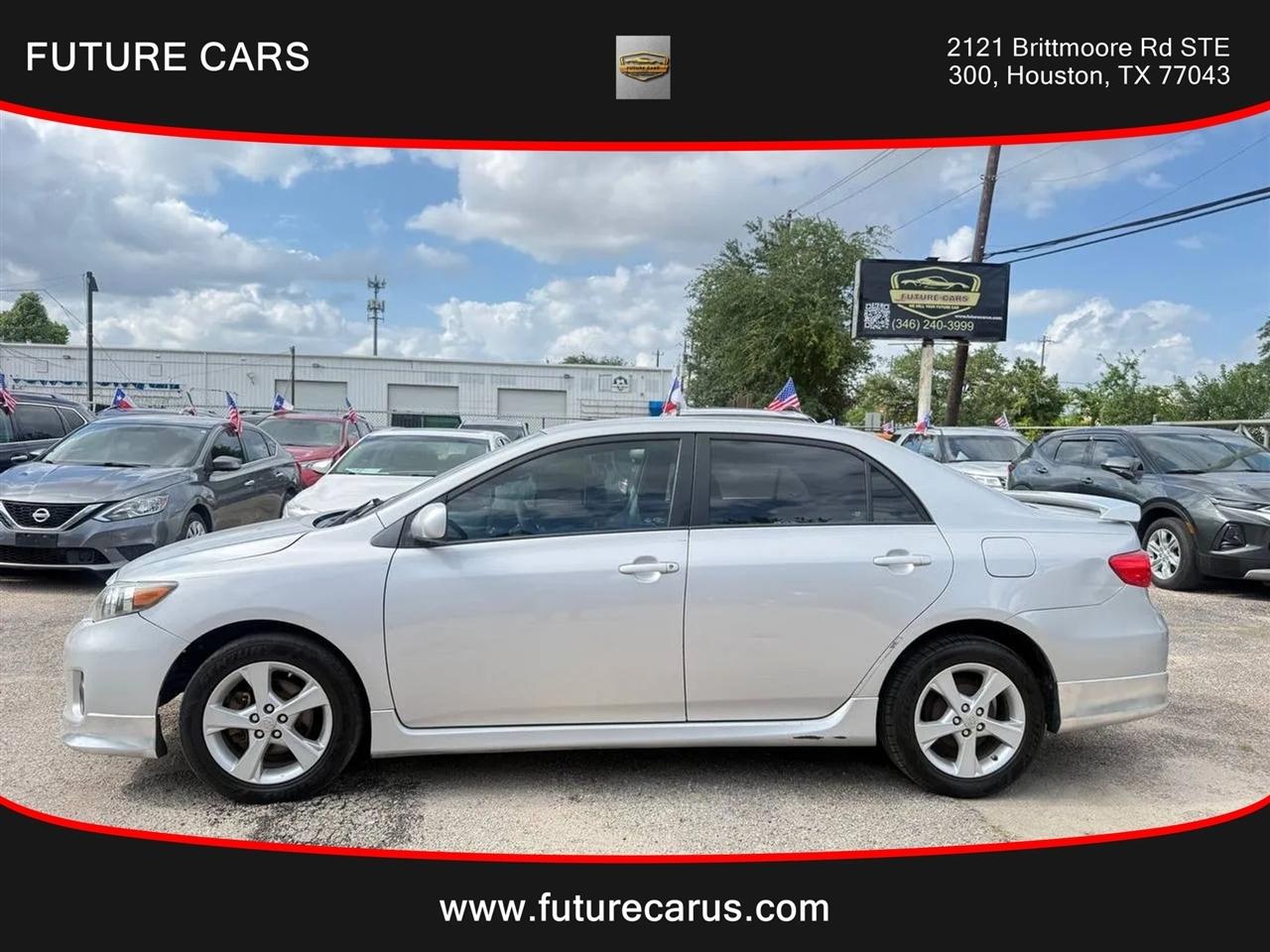 Toyota Corolla  2011