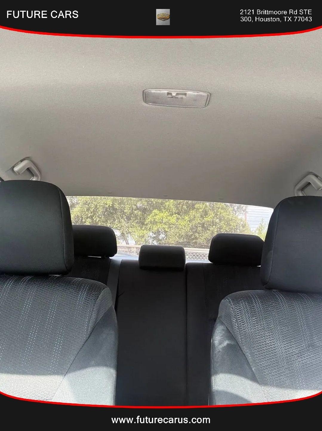 Toyota Corolla  2011
