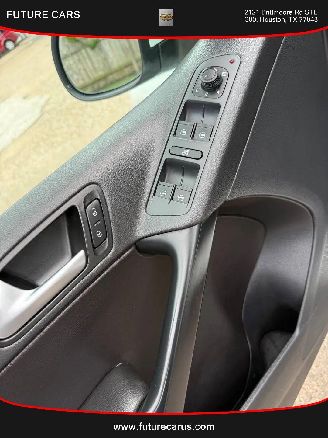 Volkswagen Tiguan  2016