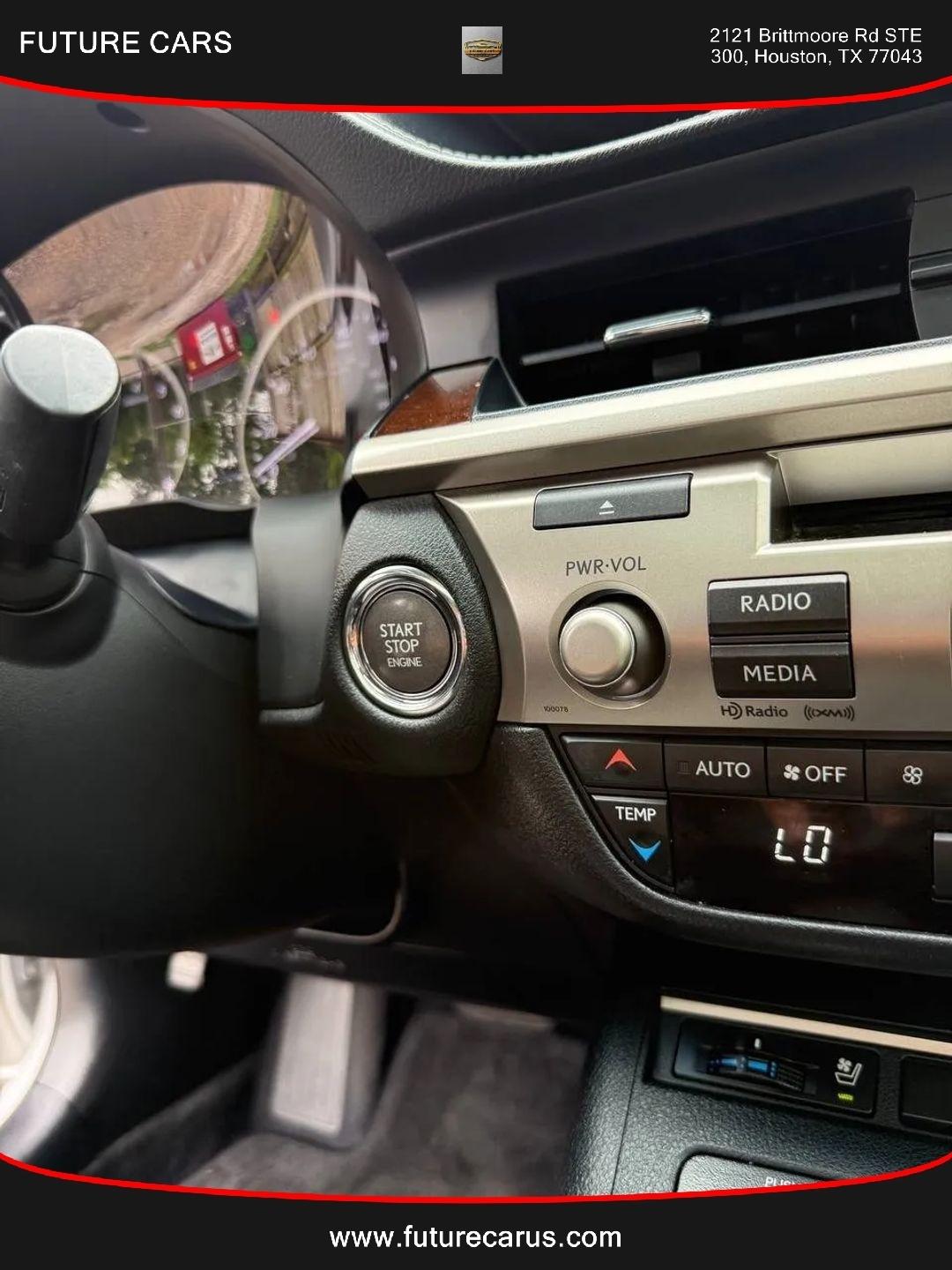 Lexus ES 350  2013