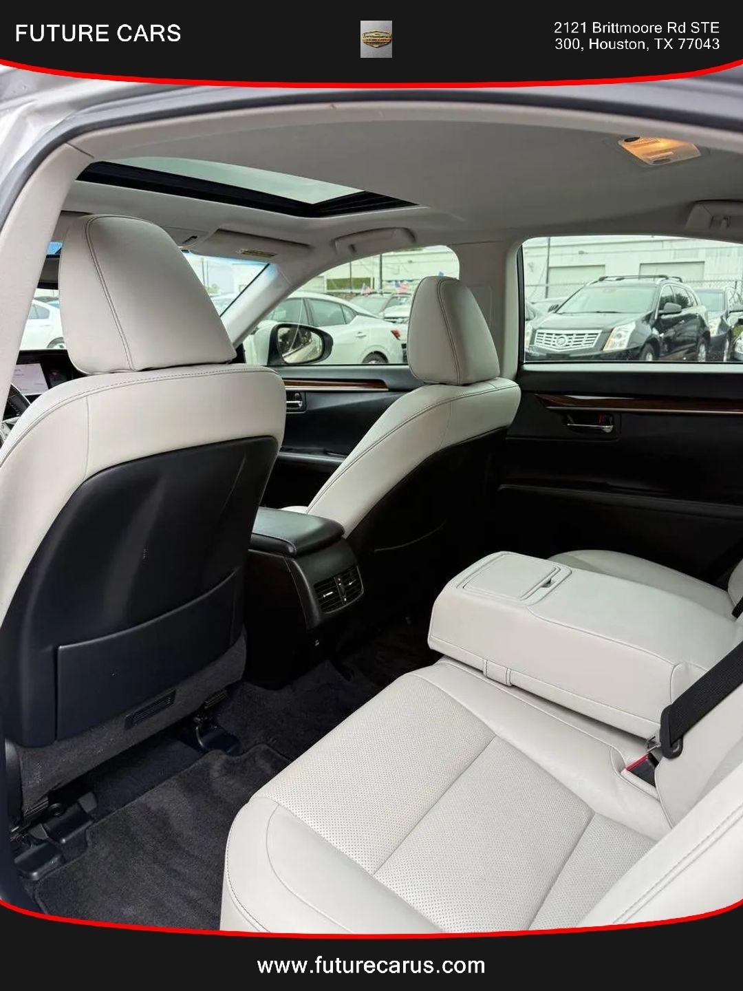 Lexus ES 350  2013